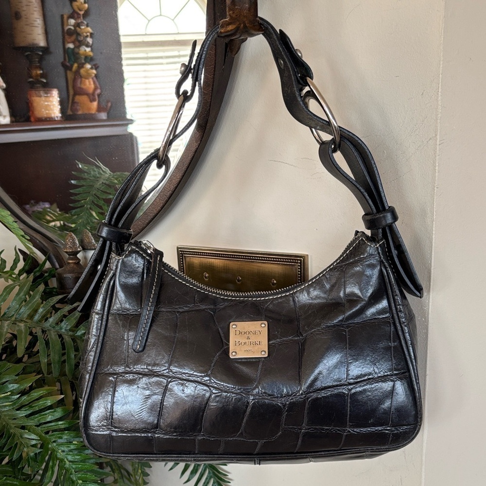 Dooney & Bourke Genuine Leather Crocodile Embossed Black Shoulder Bag Hobo Purse